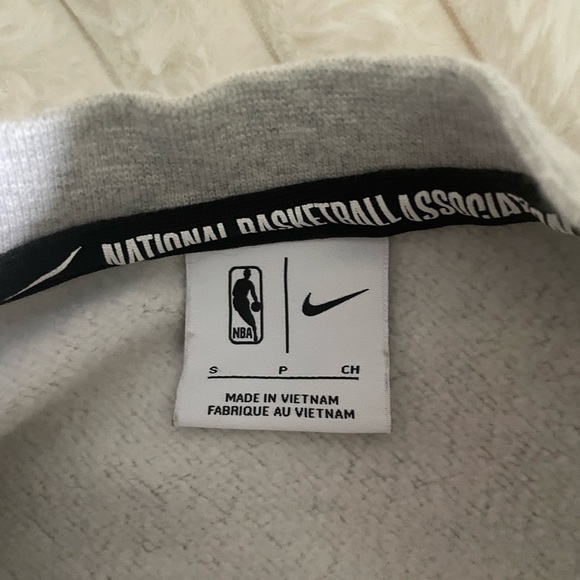Nike NBA crewneck - Picture 3 of 3